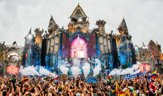 Tomorrowland 2016 go, alla ricerca della fiaba musicale