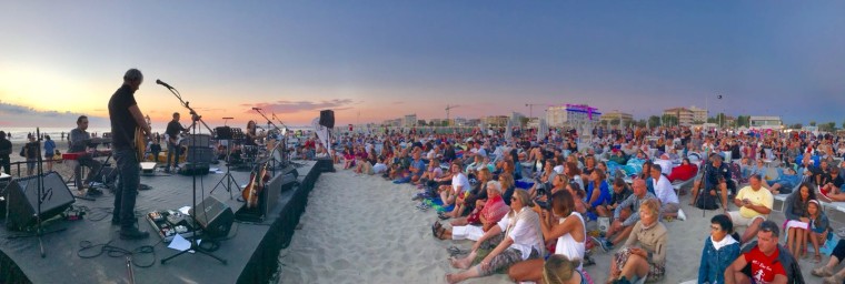 Un’alba particolare al Samsara di Riccione